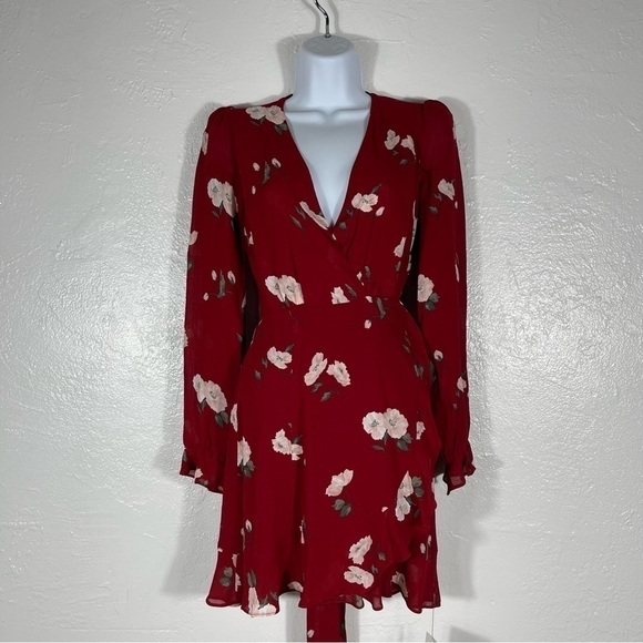 Reformation Whitby Dress in Opal - Size - Medium Petite (B280) $218 - Picture 1 of 15